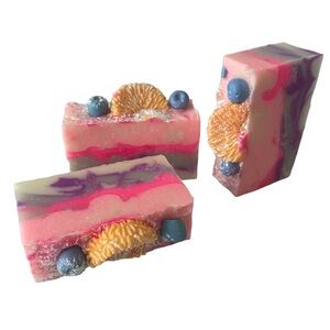 Cold pressed soap hand made Redcherrybe 3.5 oz fruit